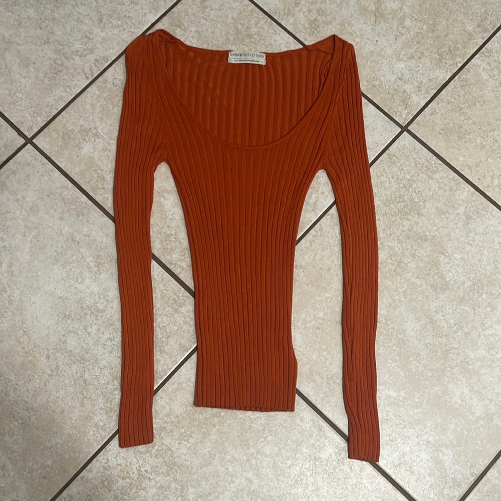 UO Long Sleeve Ribbed Shirt